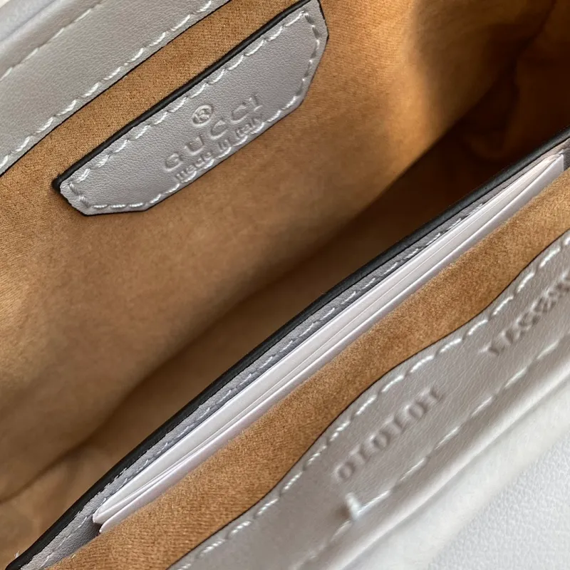 All categories Official website "Brand Women's Bags" Women's Bags 💙 GUCCI 2022 official new Gucci crossbody bag wholesale Original order quality 58002000 Size: 21-15.5-8 Cm