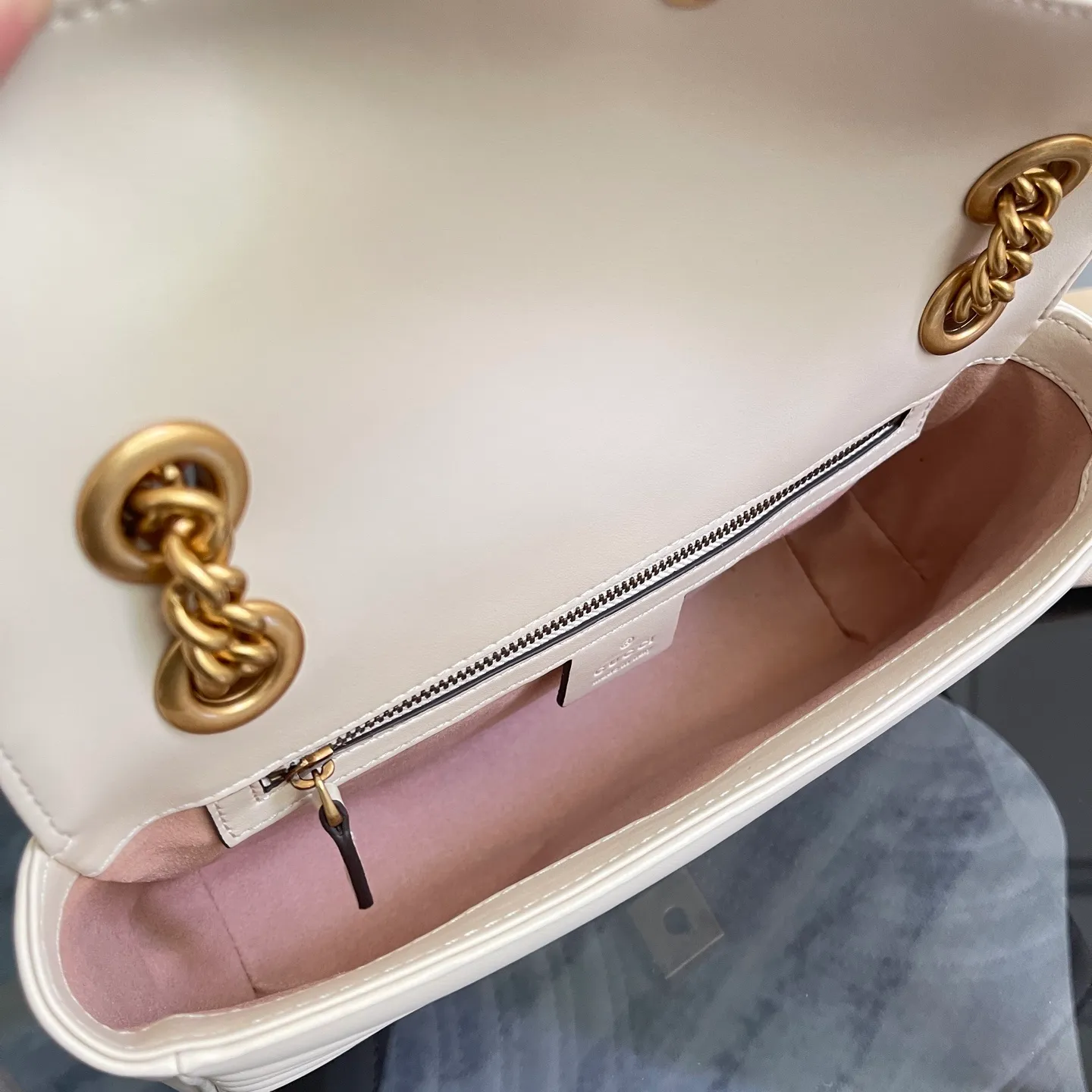 All Categories Official Website "Brand Women's Bags" Women's Bags 💙 GUCCI 2025 New GUCCI Crossbody Bag