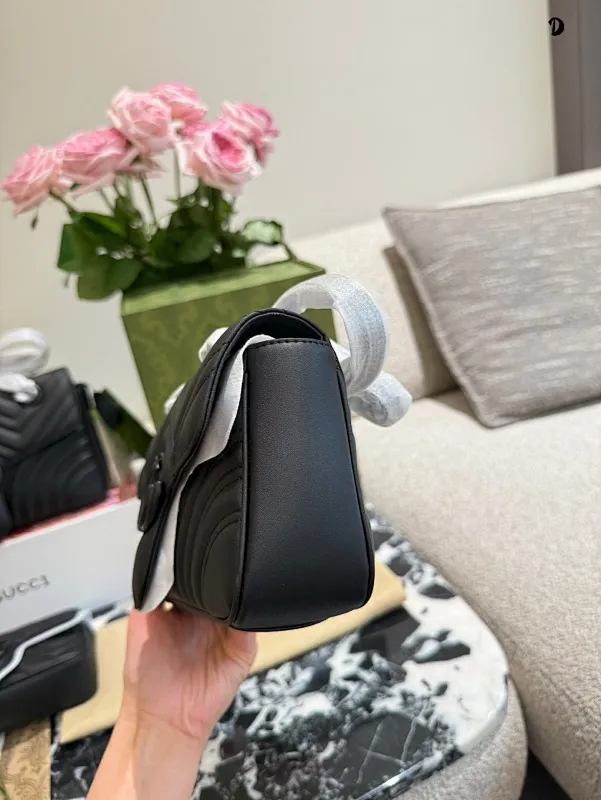 All Categories Official Website "Brand Women's Bags" Women's Bags 💙 GUCCI 2025 New GUCCI Crossbody Bag