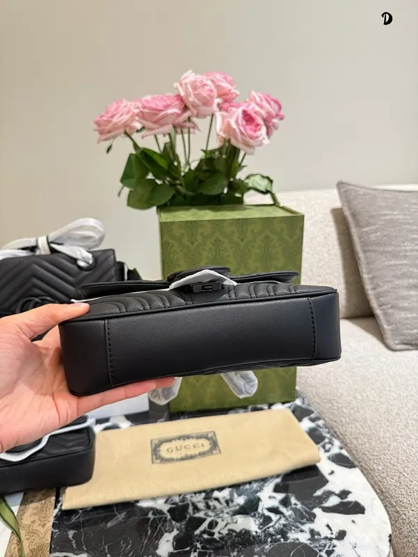 All Categories Official Website "Brand Women's Bags" Women's Bags 💙 GUCCI 2025 New GUCCI Crossbody Bag