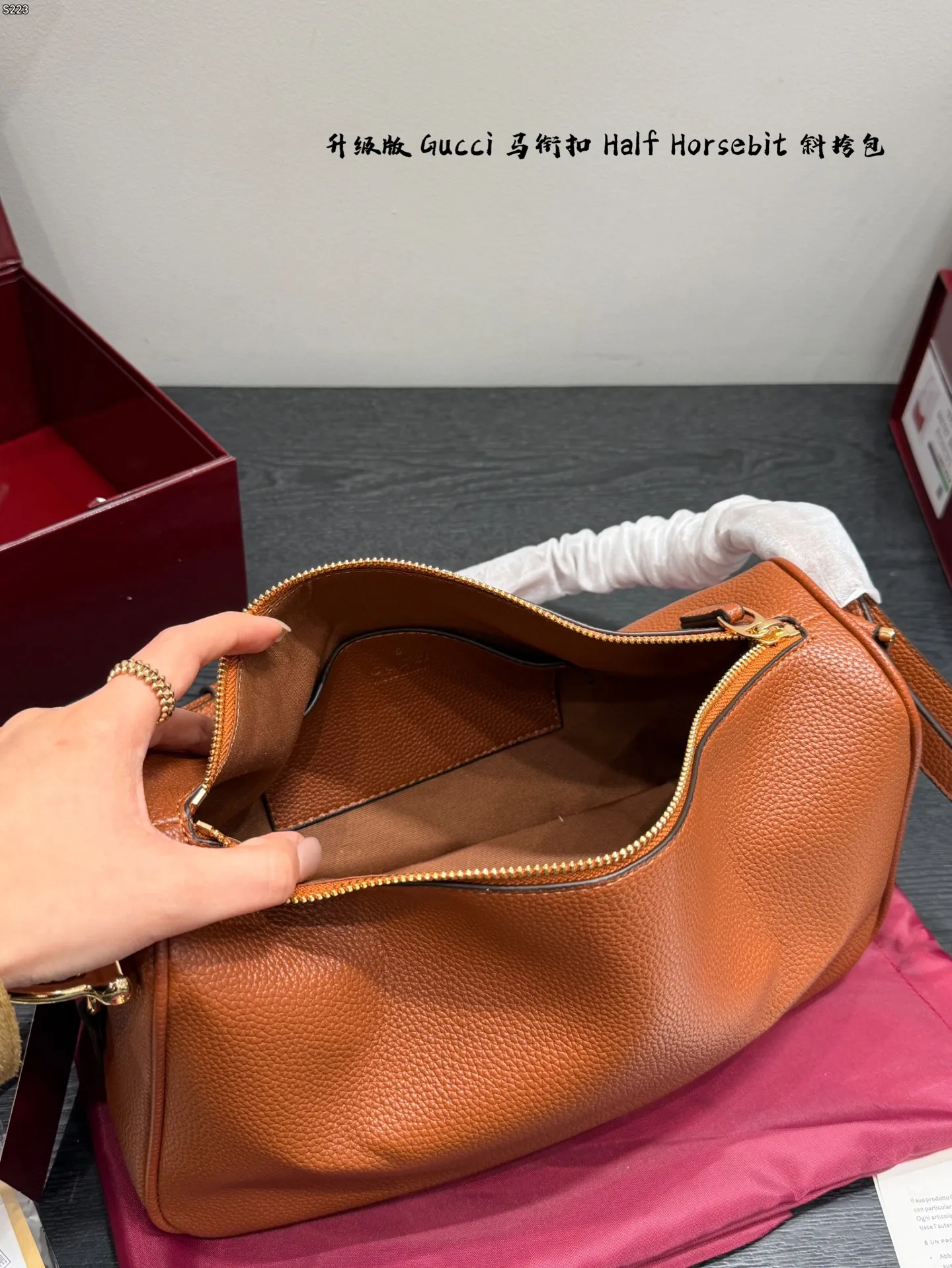 All Categories Official Website "Brand Women's Bags" Women's Bags 💙 GUCCI 2026 New GUCCI Crossbody Bag