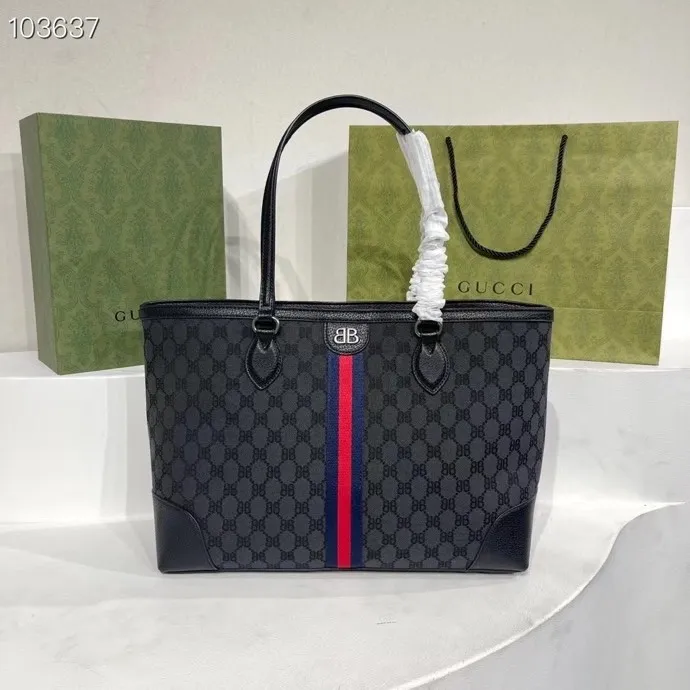 All categories Official website "Brand Women's Bags" Women's Bags 💙 GUCCI 2022 Official New Gucci Handbag Wholesale 58001600 High Quality Specifications: 37.8-26.9-13CM