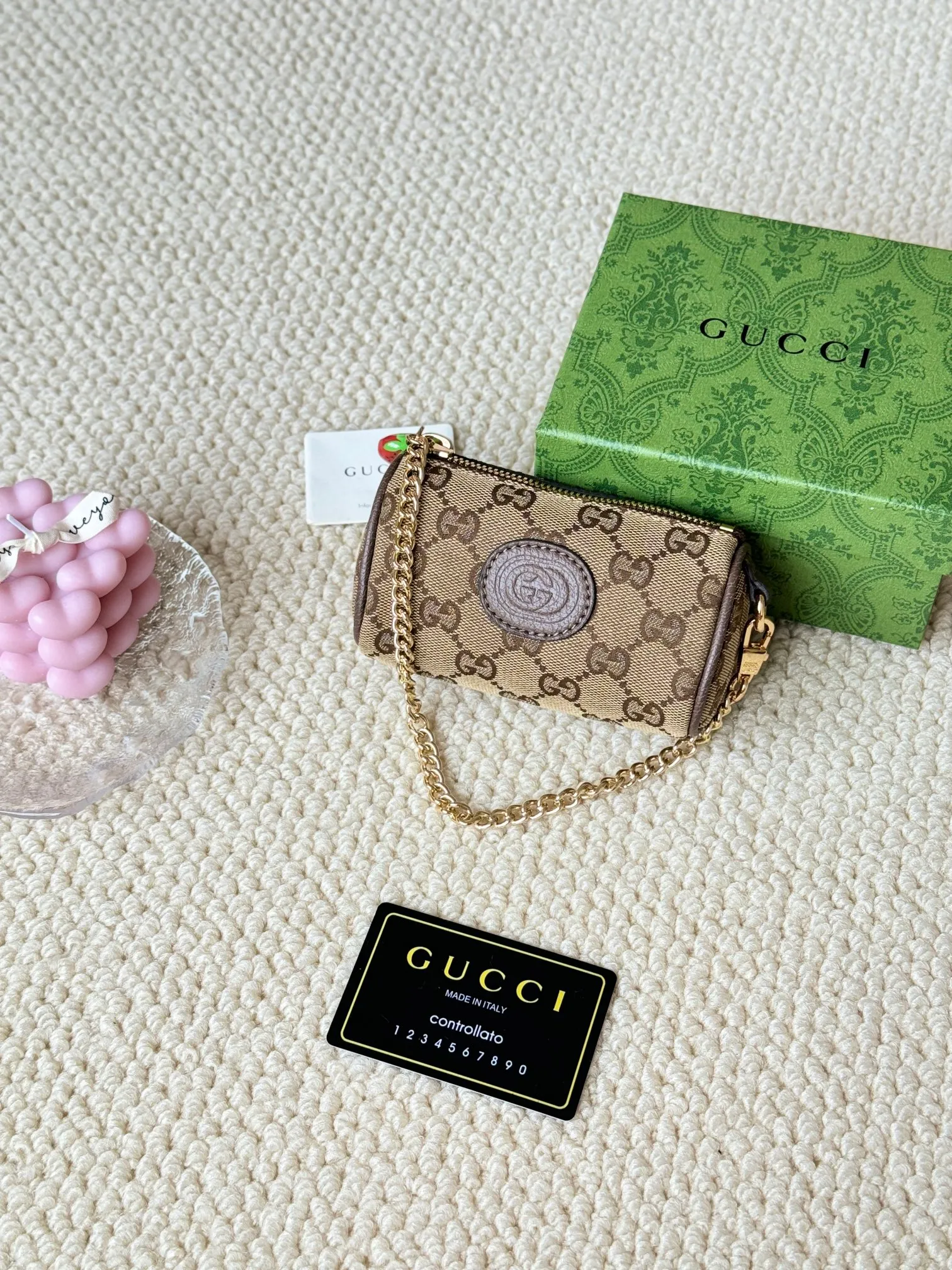 💰180 GUCCI/Gucci new women's beige/ebony canvas strawberry zipper coin purse
