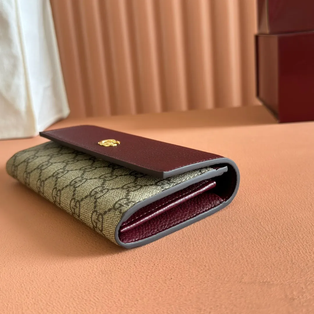 p460📣📣📣 [Original leather with full counter packaging]🔥🔥 ‼ ️The new Ophidia series❣ Made of calfskin imported from Italy, equipped with classic double G hardware, a new style and contour support are now available. A structural shape in which the inner side is divided into intervals. Since the chain strap is removable, it can also be used as a mini bag. ️😘Made from top overseas hardware, 💍Model: 456116 Size: W19xH10xD2.5