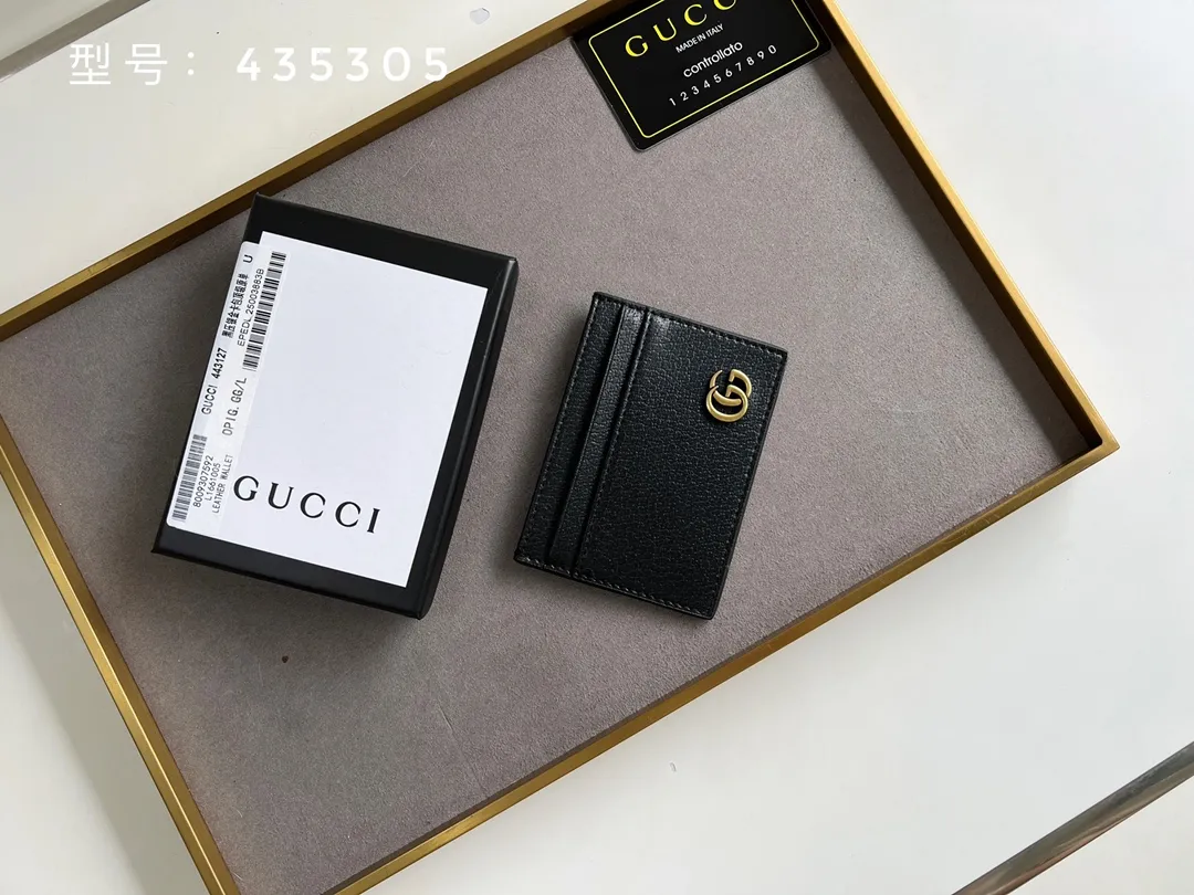 💰100 Top Original 💎 Pigskin fabric # GUCCI new card holder. GG Marmont card holder. Made of calfskin, quilted humanoid pattern and crafted with top-grade overseas hardware. lGG Marmont card holder! Style number: 435305 / 443127 Size: W10xH7cm.