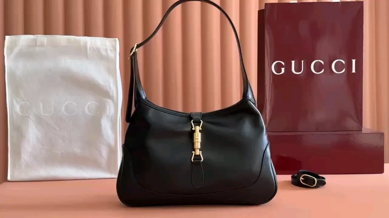 💋💋💋【New】GG Lafmiglia series medium shoulder bag, black/original leather, shipped, 🐍Model: 863136. short video