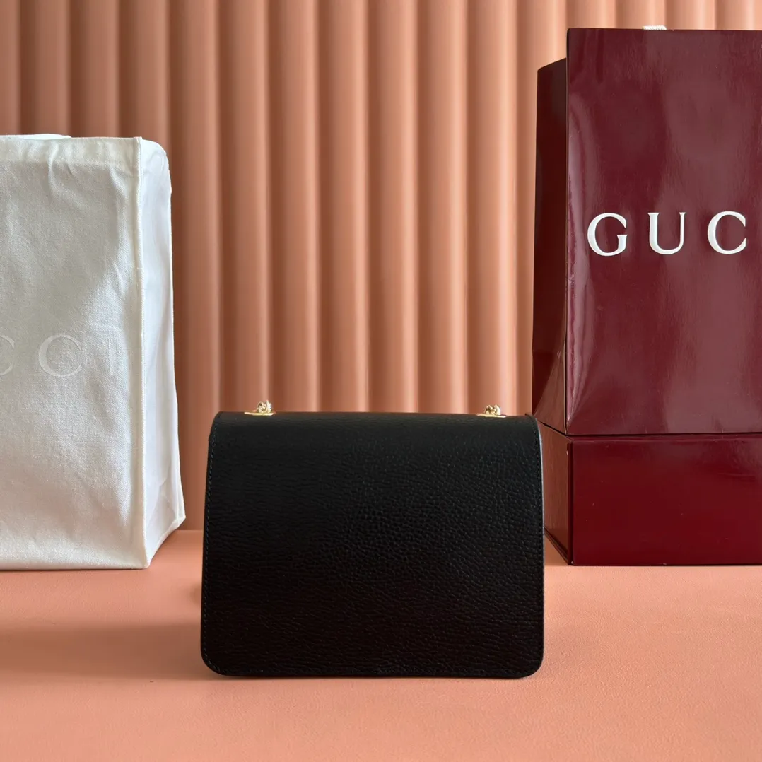 p1160. 💋💋💋【Original leather with complete packaging】‼ G Home 👉Classic and exquisite slide lock, customized hardware accessories G⚡The latest season continues the classic 💁♀Real photos📷. Model: 510304. Dimensions: Width 20*Height 15*Side width 7.5.