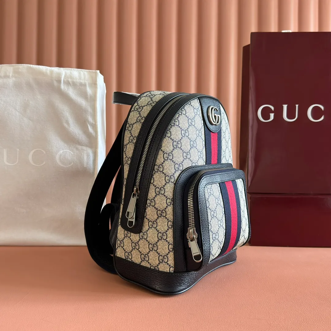 p1100. 📣📣📣【Original leather accessories🌈Full set of counter configurations】Ophidia family ~ The backpack is made of classic GG fabric with cowhide, inlaid with red and blue webbing, the wide bronze GG pattern shoulder straps are very eye-catching, and the back is made of breathable mesh technology fabric, all elements are brought into full play! The size and capacity of the bag are perfect, and it can be used with any outfit or travel. Style number: 547965, size: 22*29*15
