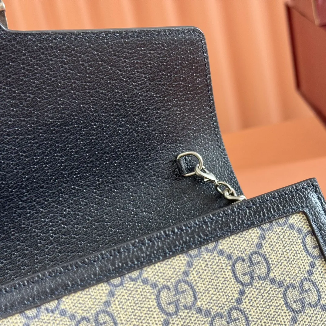 p740. 📣📣📣【Original leather🌈 Equipped with full package at the counter】🔥🔥GG Original leather, ebony double G fabric PVC with leather chain mini handbag/wallet, small bag with detachable shoulder strap, ample internal space, perfect replica of the original, 💯top-grade Italian imported cowhide👉fine workmanship ‼ ️Model: 401231, size: 20*13.5*4cm.