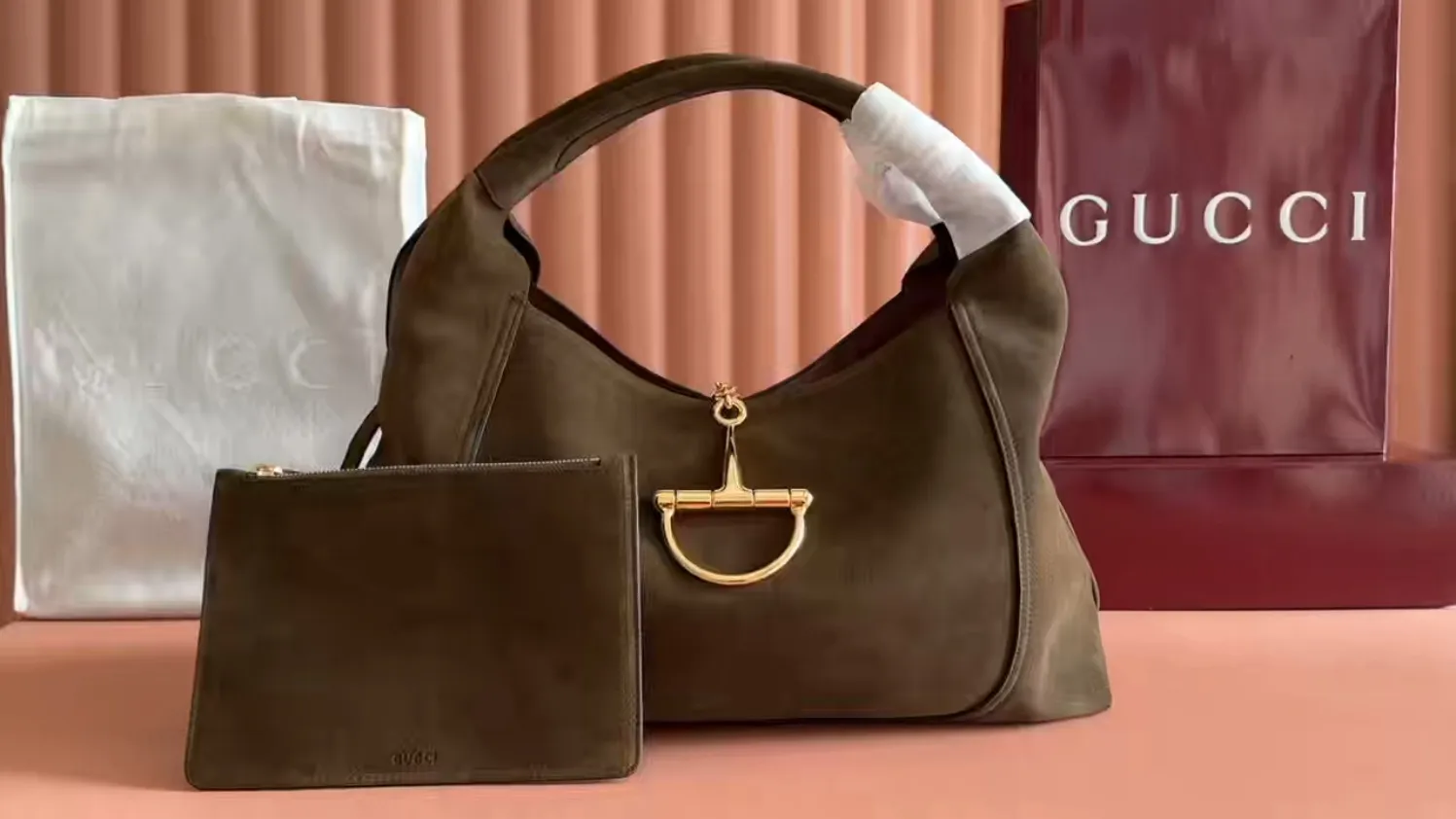 💋💋💋【New Product】Gucci Softbit series large shoulder bag, brown matte/original leather has been shipped, 🐍27.5cm model: 837466. short video
