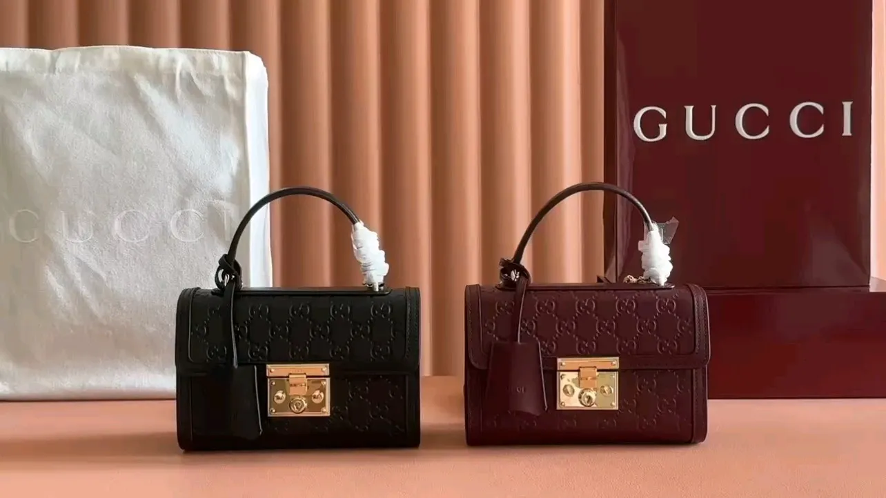 💋💋💋[New model] GG Padlock series small handbag, black, ancro red/embossed original leather has been shipped, 🐍Model: 838999, short combination video