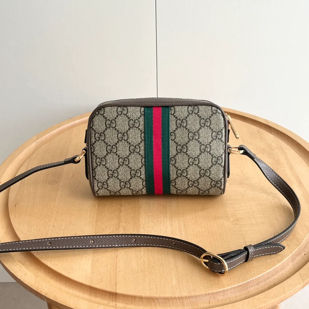 Actual shot #💰260 Model: 517350 Size: 17.5*12*5.5cm Gucci Ophidia series can be said to be out of control in retro style Crossbody shoulder strap🉑️Adjustable shoulder strap✅Keychain included