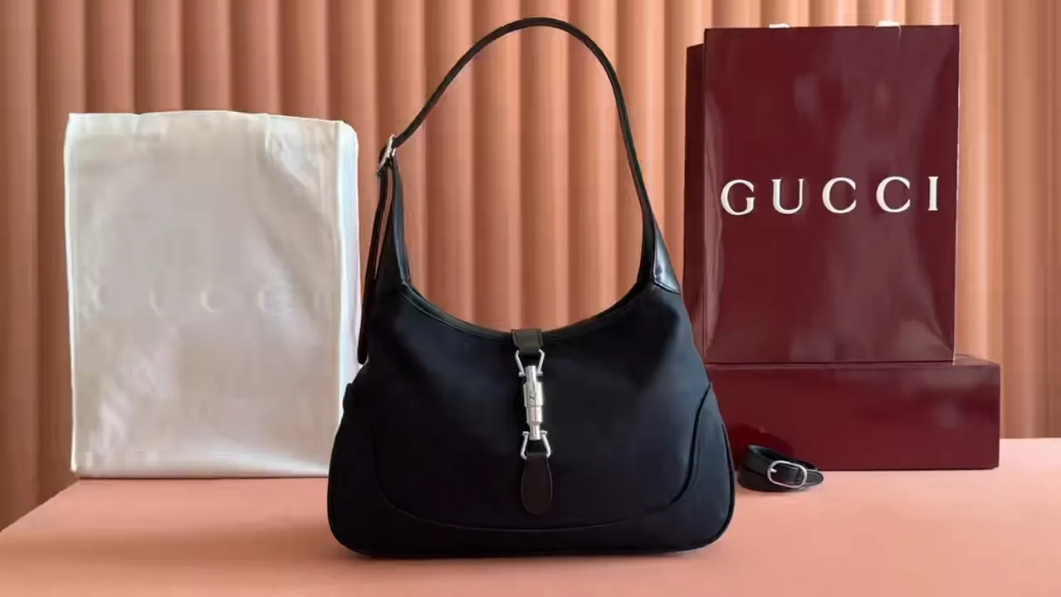 💋💋💋【New】GG Lafmiglia series medium shoulder bag, black/original leather, shipped, 🐍Model: 863136. short video