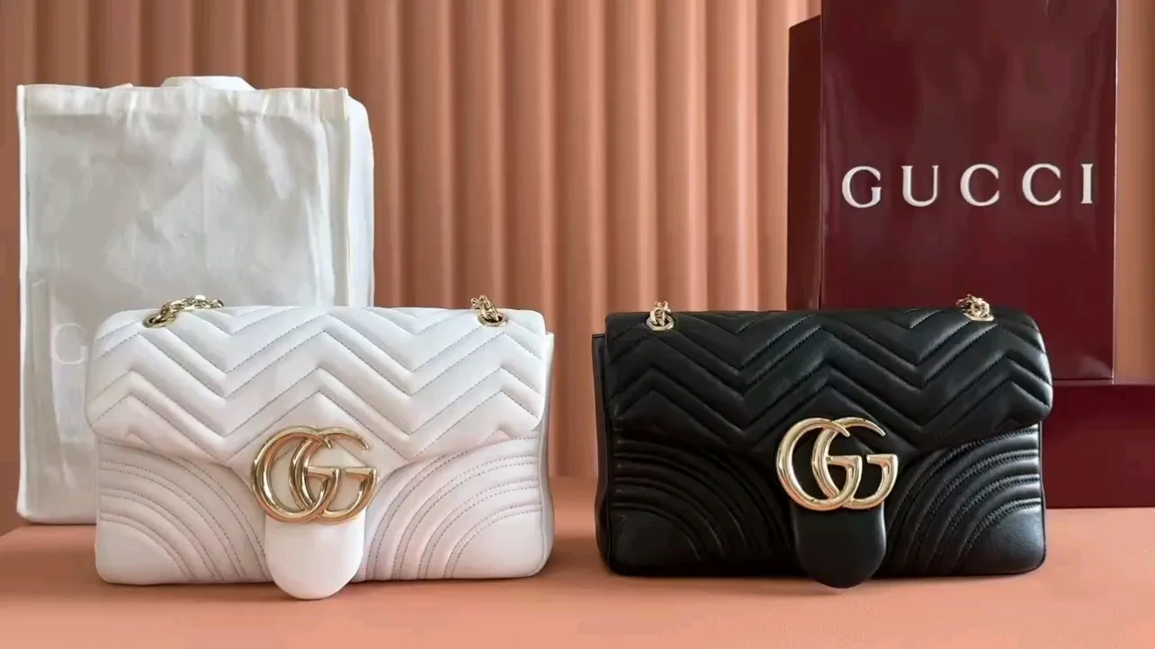 💋💋💋New GG Marmont series large shoulder bag. Black, white, ancora red, brown/original leather shipped! 🐲Model: 838985. Combination short video