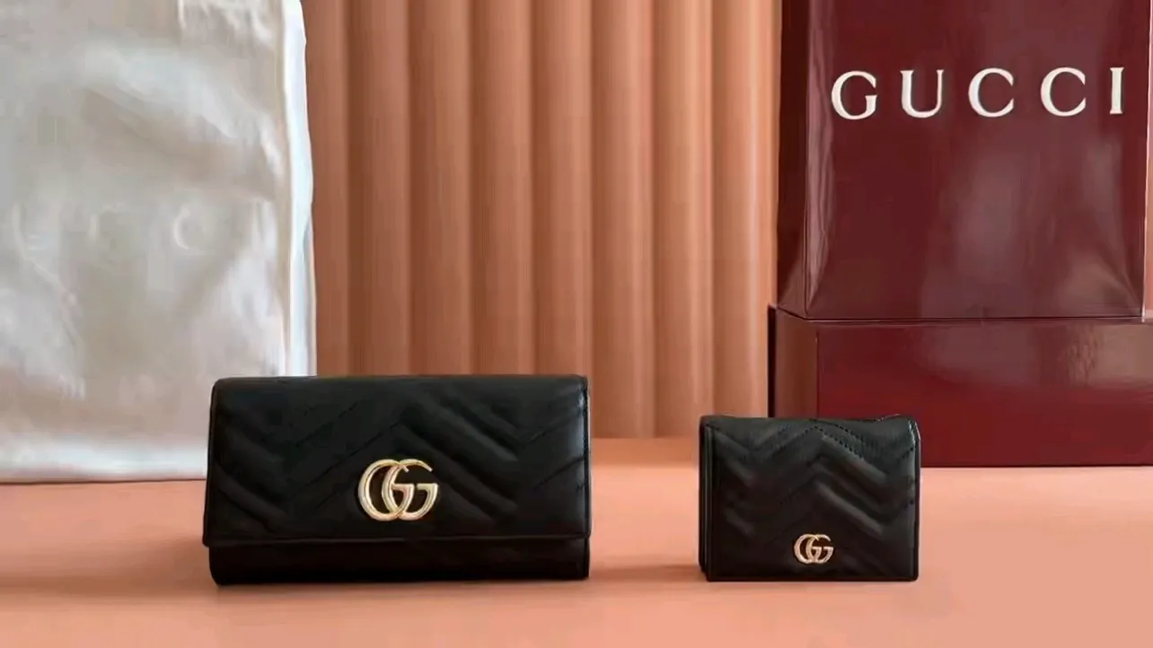 💋💋💋GG Marmont series quilted card holder long clip. Model: 466492, 443436 Color: light gold/original leather.
