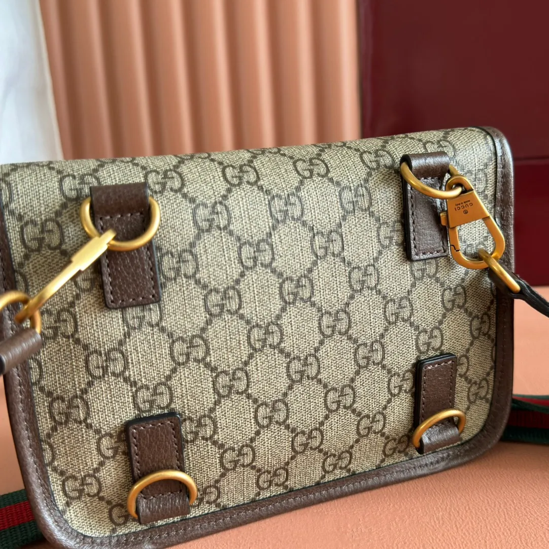 p720. 💋💋💋【Original leather with 🌈Full set of packaging at the counter】Original leather upgraded to pure copper tiger head🔥🔥 Ophidia series upgraded version of the tiger head crossbody bag, 🉑 crossbody, 🉑 chest bag, 🉑 shoulder bag, the best-selling model, you need to queue up to order at the counter, out of stock globally, a casual and lightweight item, ✨ full of personality, concave The style is in your reach, 🧣G’s exclusive PVC material is paired with classic red and green webbing, Xiaohongshu is very sloppy, and is loved by celebrities and internet celebrities. Search for the model number 🔍489617, size 20X13X2.5cm