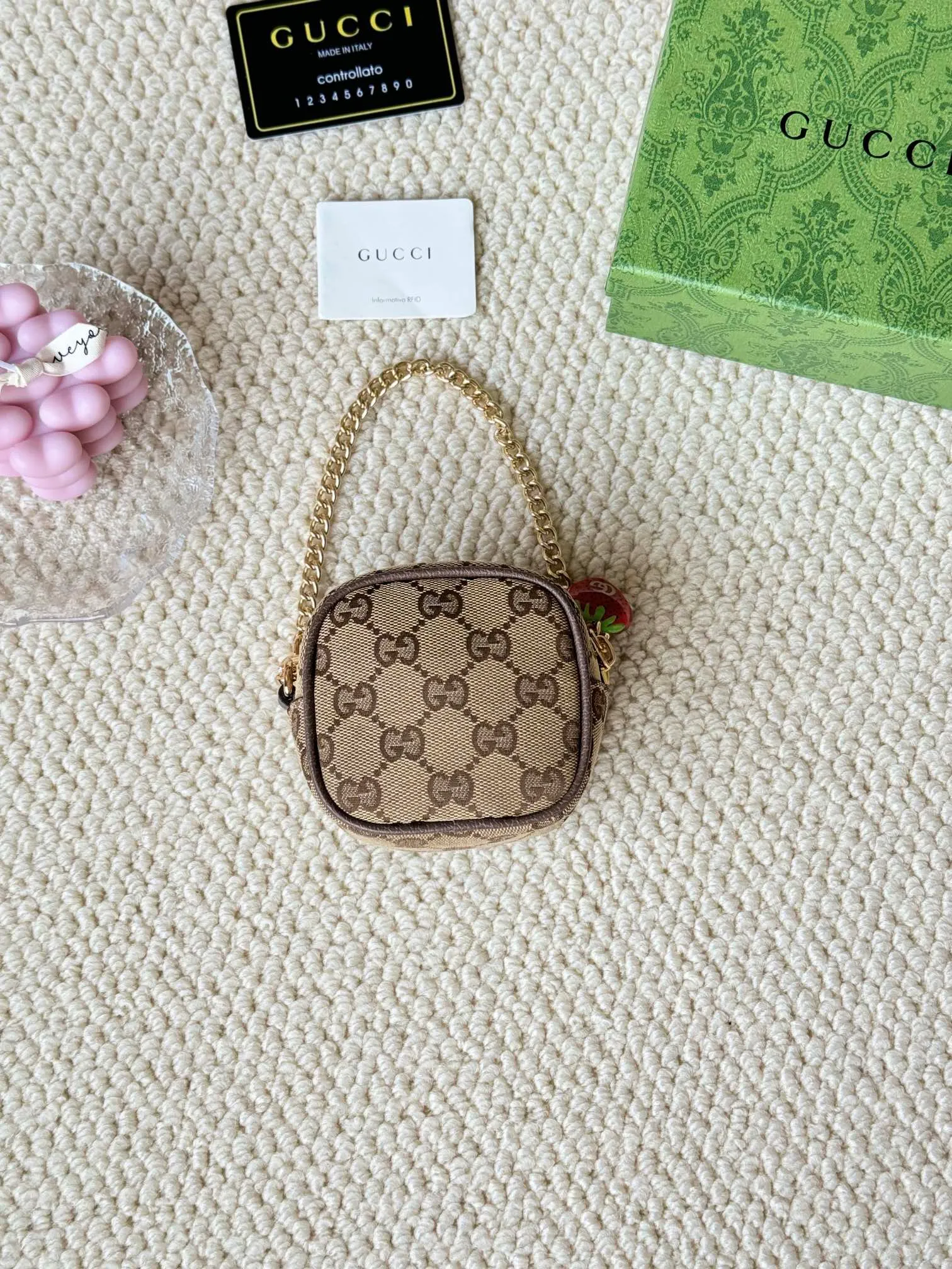 💰180 GUCCI/Gucci new women's beige/ebony canvas strawberry zipper coin purse