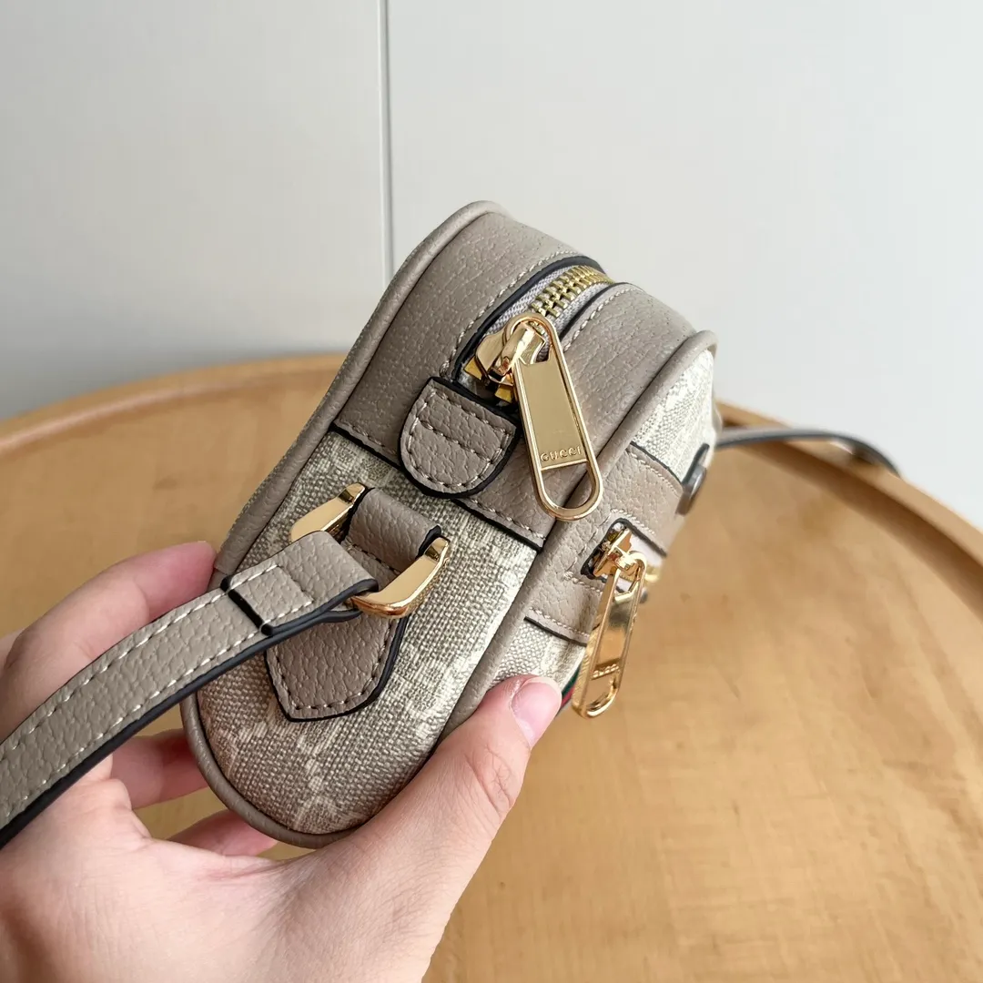 Actual shot #💰260 Model: 517350 Size: 17.5*12*5.5cm Gucci Ophidia series can be said to be out of control in retro style Crossbody shoulder strap🉑️Adjustable shoulder strap✅Keychain included