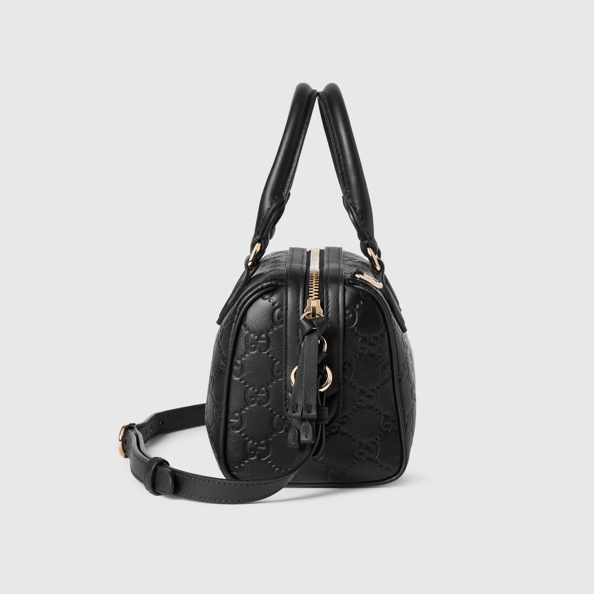 G family new update, model number: 848889 "original leather, counter dustproof cloth bag", size: width 20.5 × height 14 × depth 11.5cm. Ready for shipment💕💕💕