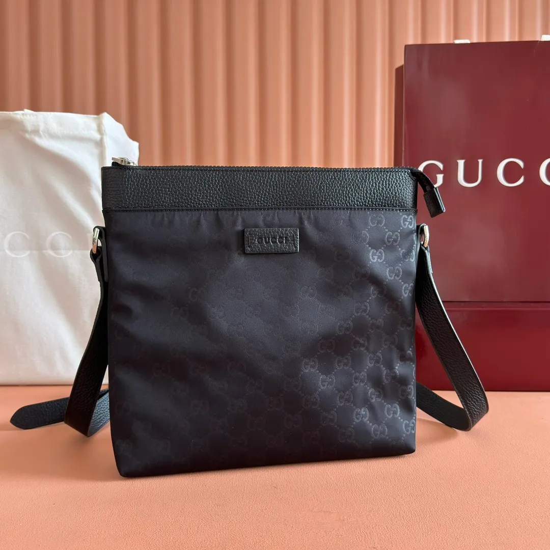p720. 📣📣📣【Original leather accessories🌈(Cdfmall Sanya Duty Free Shop Handbags)🔥🔥G Home👉New style. Top exclusive goods control in the market, special/counter quality 💯Using imported cowhide, original hardware! Exquisite workmanship.💯Exclusive physical photos📷👉The quality can be seen in the picture👄👄😘😘 . Style number: 510342. Size: width 29*height 27*side width 6.
