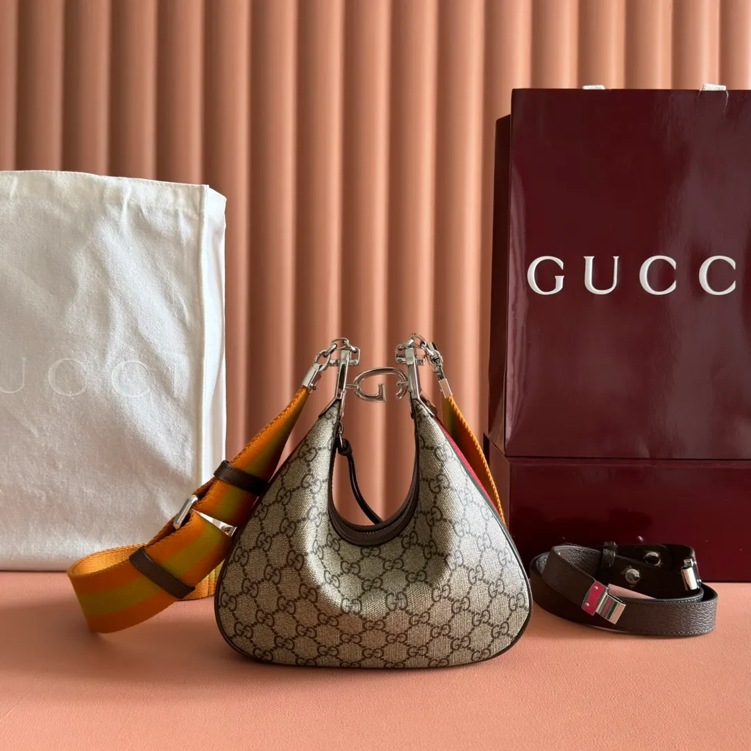 💋💋💋【Original leather accessories🌈(equipped with full counter packaging)🔥🔥699409 Gucci Attache series shoulder bag