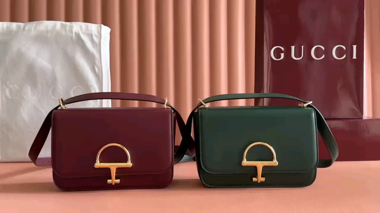 💋💋💋【New】Gucci Siena series small shoulder bag, four colors/original leather shipped, 🐍Model: 846705, short combination video