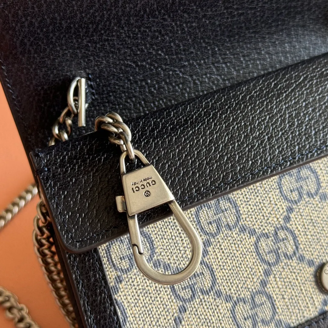 p720. 📣📣📣[Original leather with 🌈Full set of packaging at the counter]🔥🔥 Dionysus Supre Mini has been loved by thousands of girls since the Dionysus bag came out, and the Dionysus bag has also lived up to expectations, with various designs emerging in endlessly ~ Model: 476432 Size: 16.5*10*4.5cm.