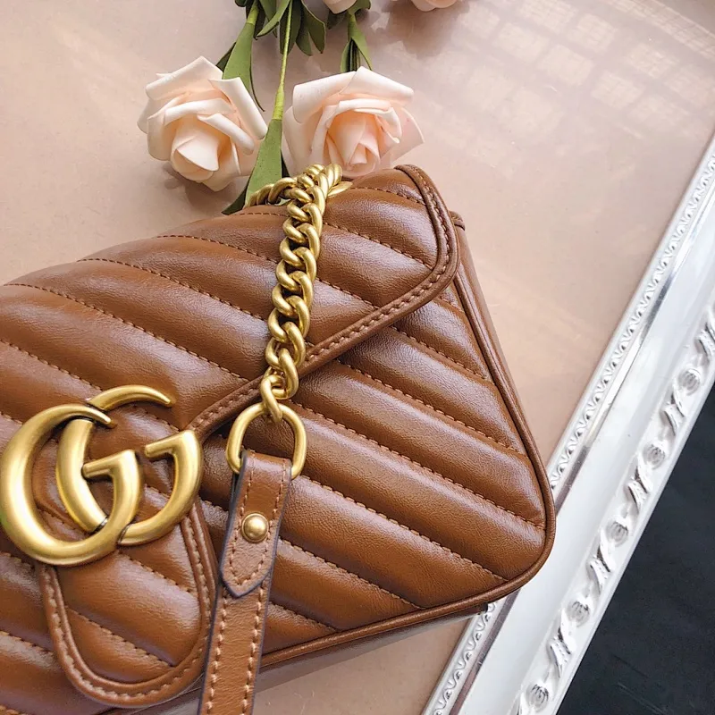 All categories Official website "Brand Women's Bags" Women's Bags 💙 GUCCI Fine imitation Gucci, high imitation Gucci bags, Gucci crossbody bags, 2022 official latest version Gucci crossbody bags, Gucci bag factory, recommended bags, size: 26-21.5-7CM