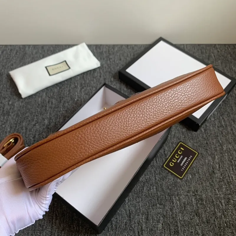 All categories Official website "Brand Women's Bags" Women's Bags 💙 GUCCI 2022 official new Gucci underarm bag wholesale Original order quality 58002000 Size: 27.5-19-4 Cm
