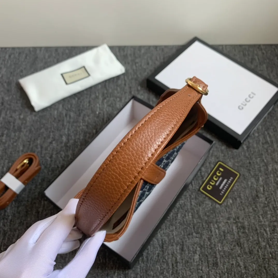 All categories Official website "Brand Women's Bags" Women's Bags 💙 GUCCI 2022 official new Gucci underarm bag wholesale Original order quality 58002000 Size: 27.5-19-4 Cm