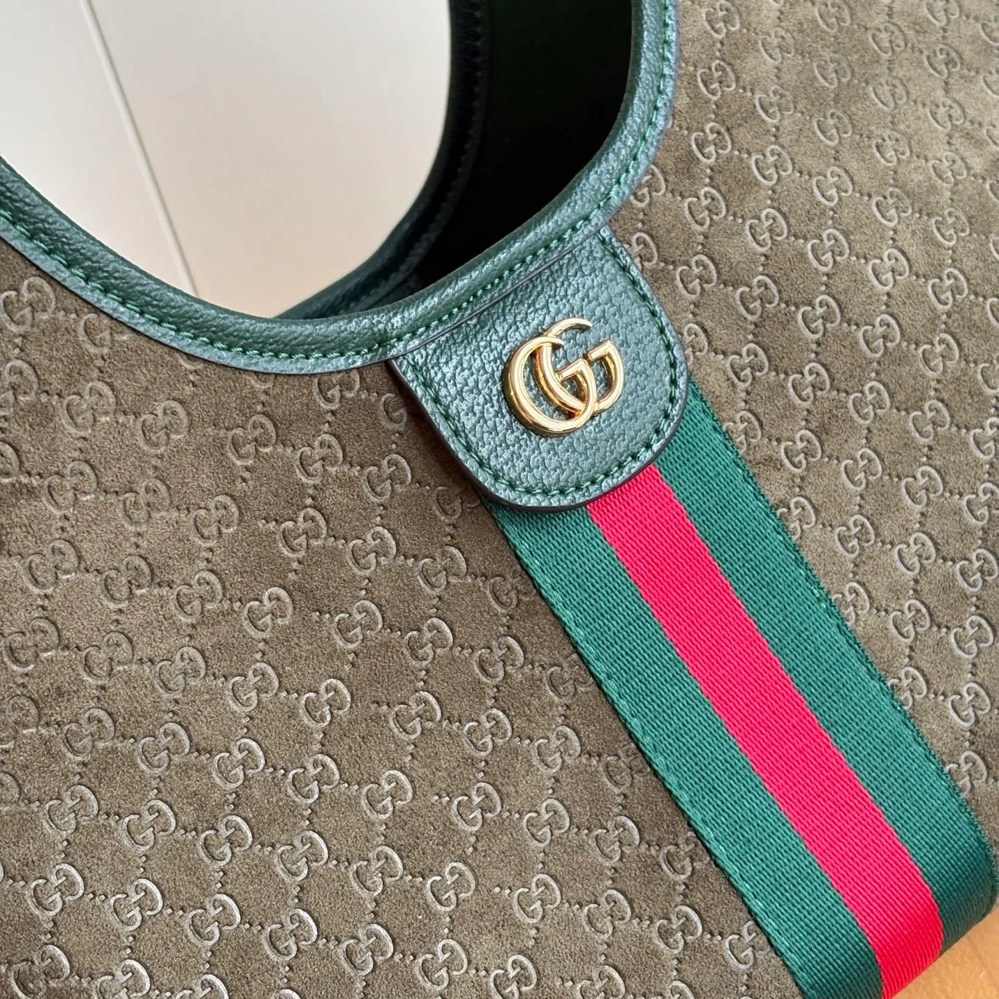 All Categories Official Website "Brand Women's Bags" Women's Bags 💙 GUCCI 2026 New GUCCI Crossbody Bag