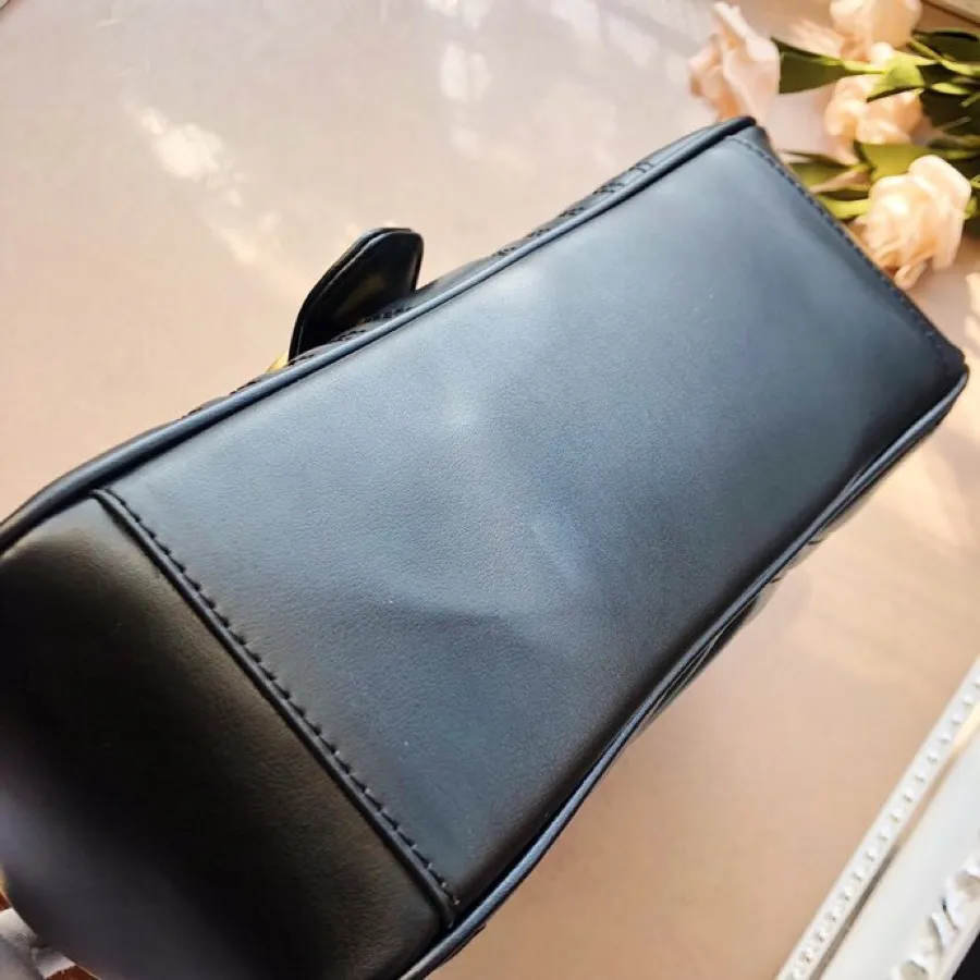 All categories Official website "Brand Women's Bags" Women's Bags 💙 GUCCI Fine imitation Gucci, high imitation Gucci bags, Gucci handbags, 2022 official latest version Gucci crossbody bag, Gucci bag factory, recommended bags, size: 26.5-20-9CM