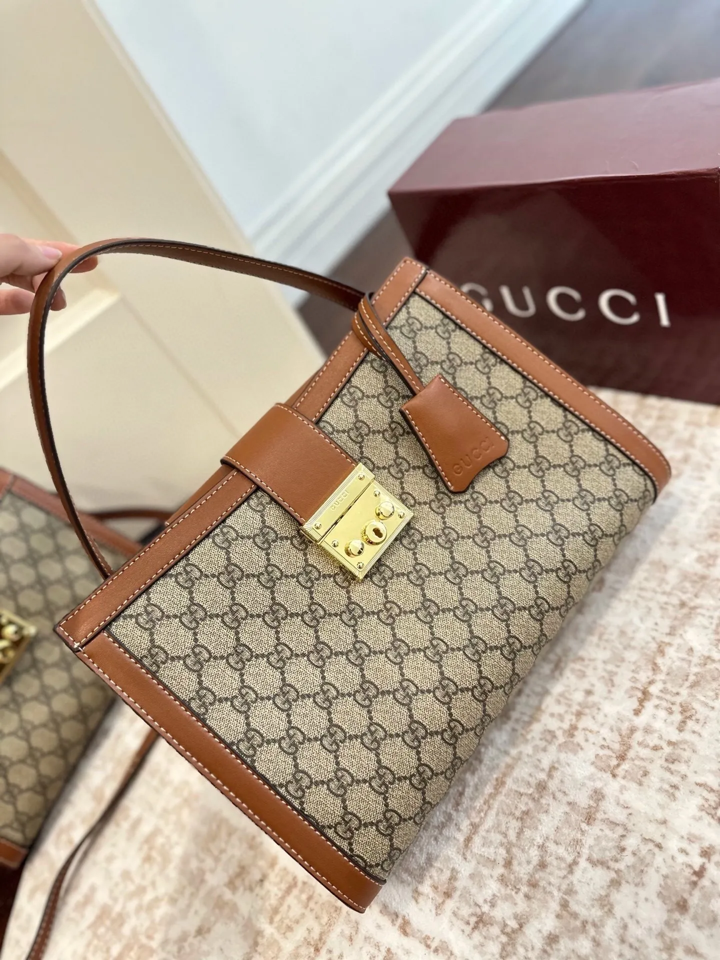 All Categories Official Website "Brand Women's Bags" Women's Bags 💙 GUCCI 2025 New GUCCI Crossbody Bag