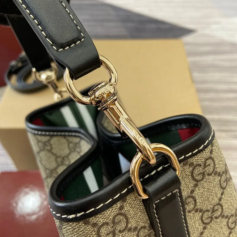 All Categories Official Website "Brand Women's Bags" Women's Bags 💙 GUCCI 2025 New GUCCI Crossbody Bag