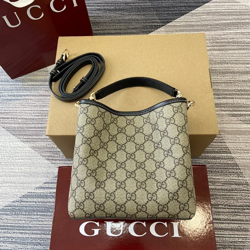 All Categories Official Website "Brand Women's Bags" Women's Bags 💙 GUCCI 2025 New GUCCI Crossbody Bag