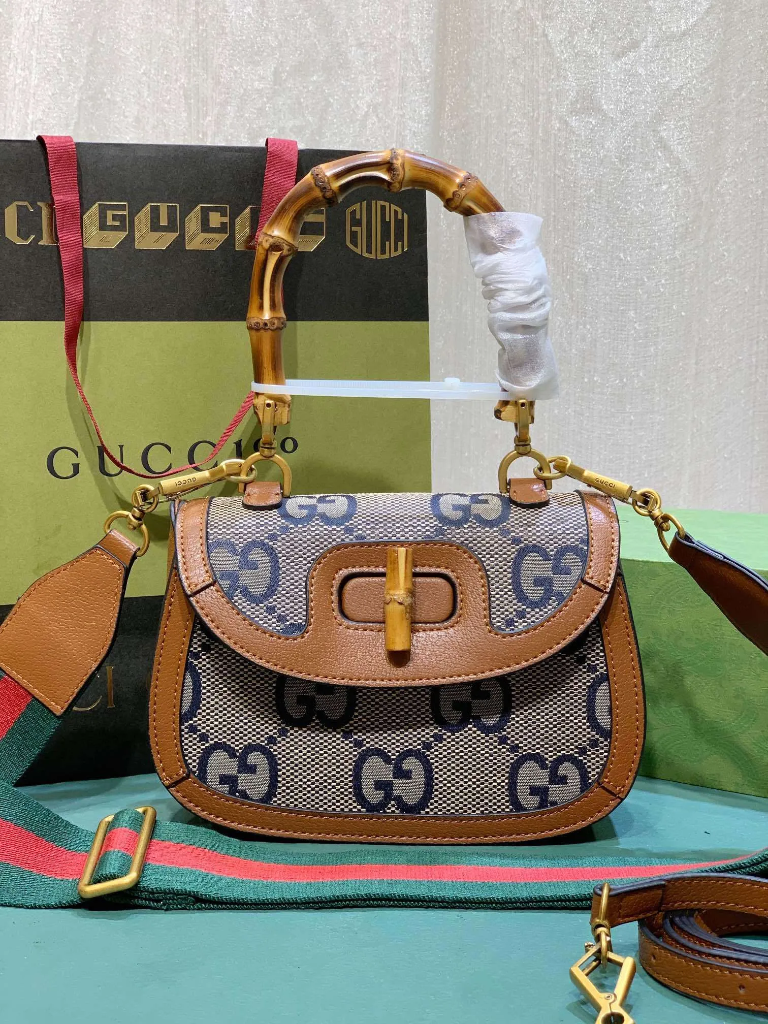 All categories Official website "Brand Women's Bags" Women's Bags 💙 GUCCI 2023 latest GUCCI crossbody bag