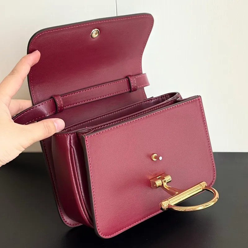 All Categories Official Website "Brand Women's Bags" Women's Bags 💙 GUCCI 2026 New GUCCI Crossbody Bag