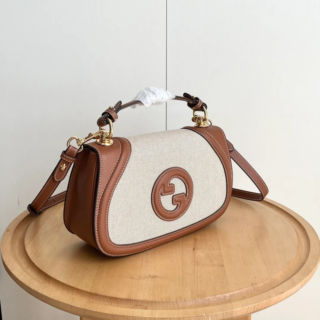 All Categories Official Website "Brand Women's Bags" Women's Bags 💙 GUCCI 2026 New GUCCI Crossbody Bag