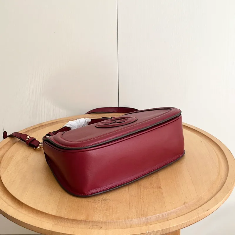 All Categories Official Website "Brand Women's Bags" Women's Bags 💙 GUCCI 2026 New GUCCI Crossbody Bag