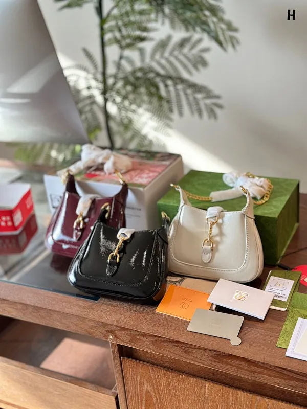 All Categories Official Website "Brand Women's Bags" Women's Bags 💙 GUCCI 2024 Official Website New GUCCI Crossbody Bag