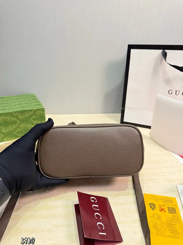 All Categories Official Website "Brand Women's Bags" Women's Bags 💙 GUCCI 2026 New GUCCI Crossbody Bag