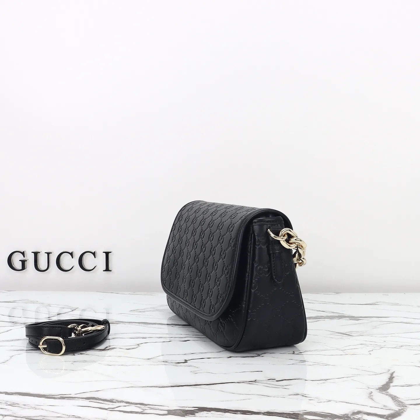 All Categories Official Website "Brand Women's Bags" Women's Bags 💙 GUCCI 2025 New GUCCI Crossbody Bag