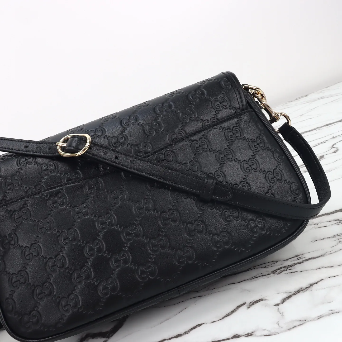 All Categories Official Website "Brand Women's Bags" Women's Bags 💙 GUCCI 2025 New GUCCI Crossbody Bag