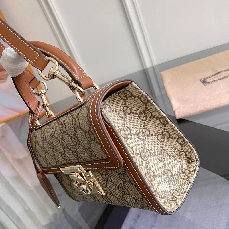 All Categories Official Website "Brand Women's Bags" Women's Bags 💙 GUCCI 2025 New GUCCI Crossbody Bag