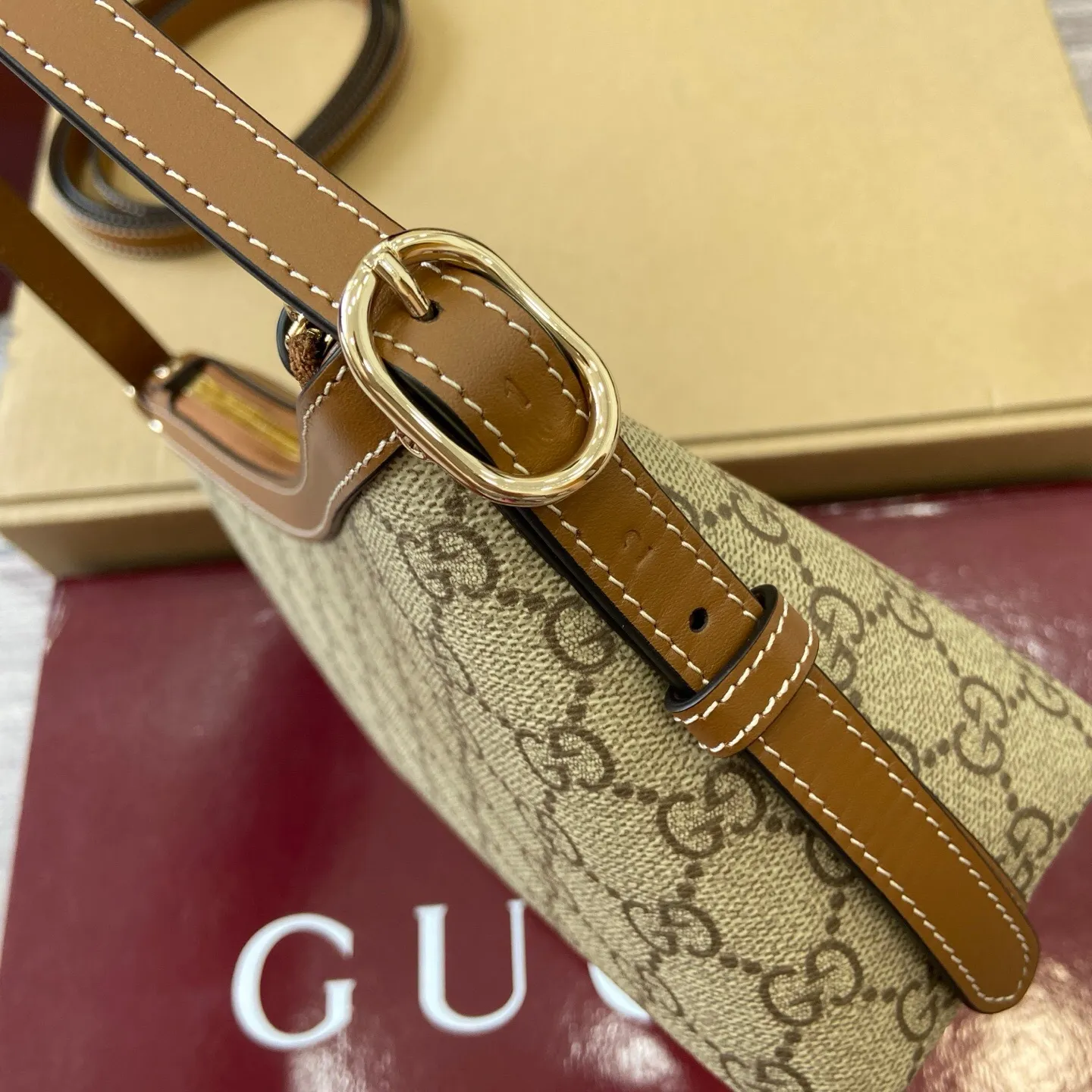 All Categories Official Website "Brand Women's Bags" Women's Bags 💙 GUCCI 2025 New GUCCI Crossbody Bag