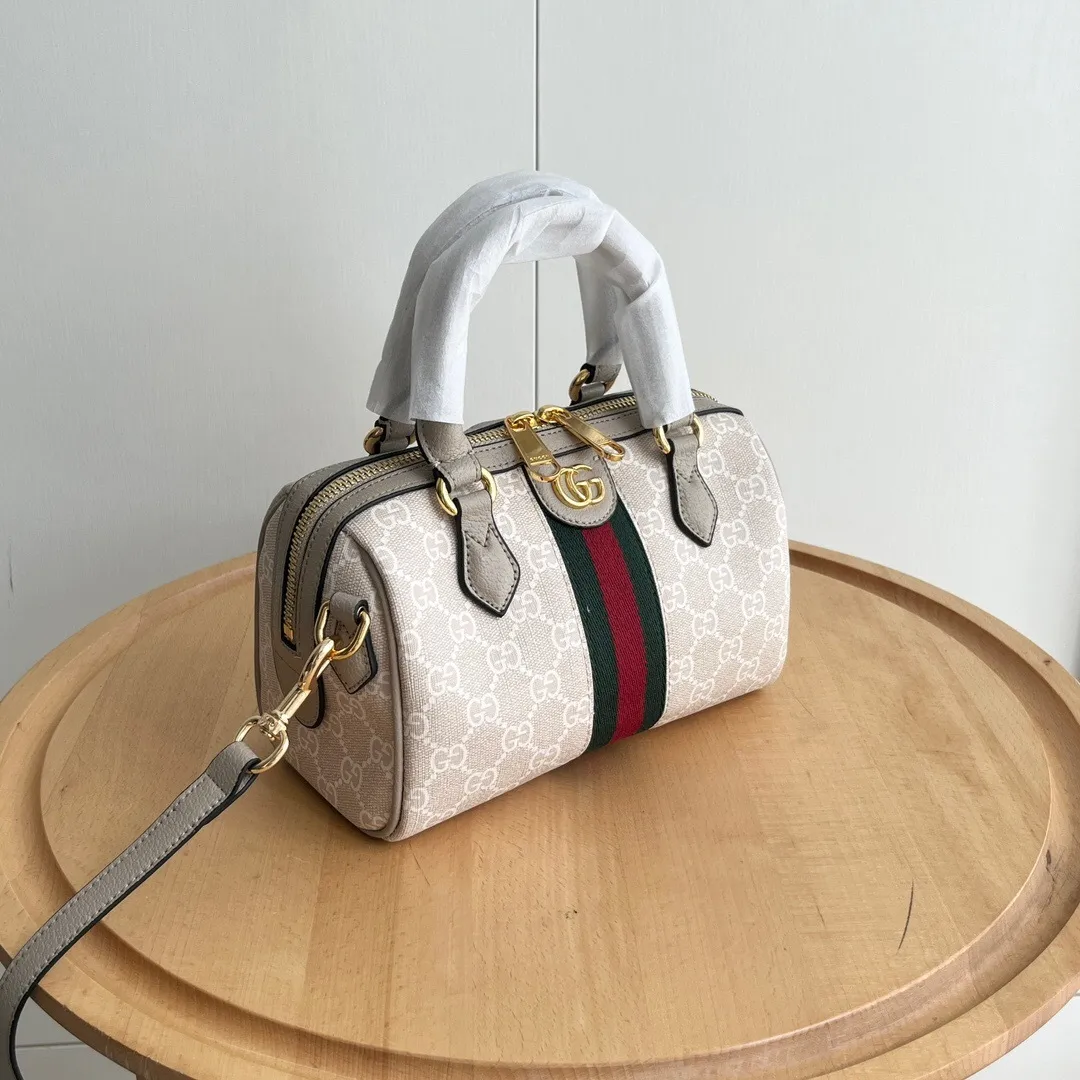 All Categories Official Website "Brand Women's Bags" Women's Bags 💙 GUCCI 2024 Official Website New GUCCI Crossbody Bag
