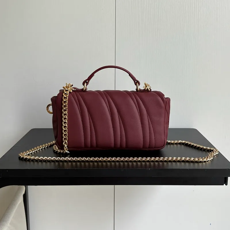 All Categories Official Website "Brand Women's Bags" Women's Bags 💙 GUCCI 2026 New GUCCI Crossbody Bag