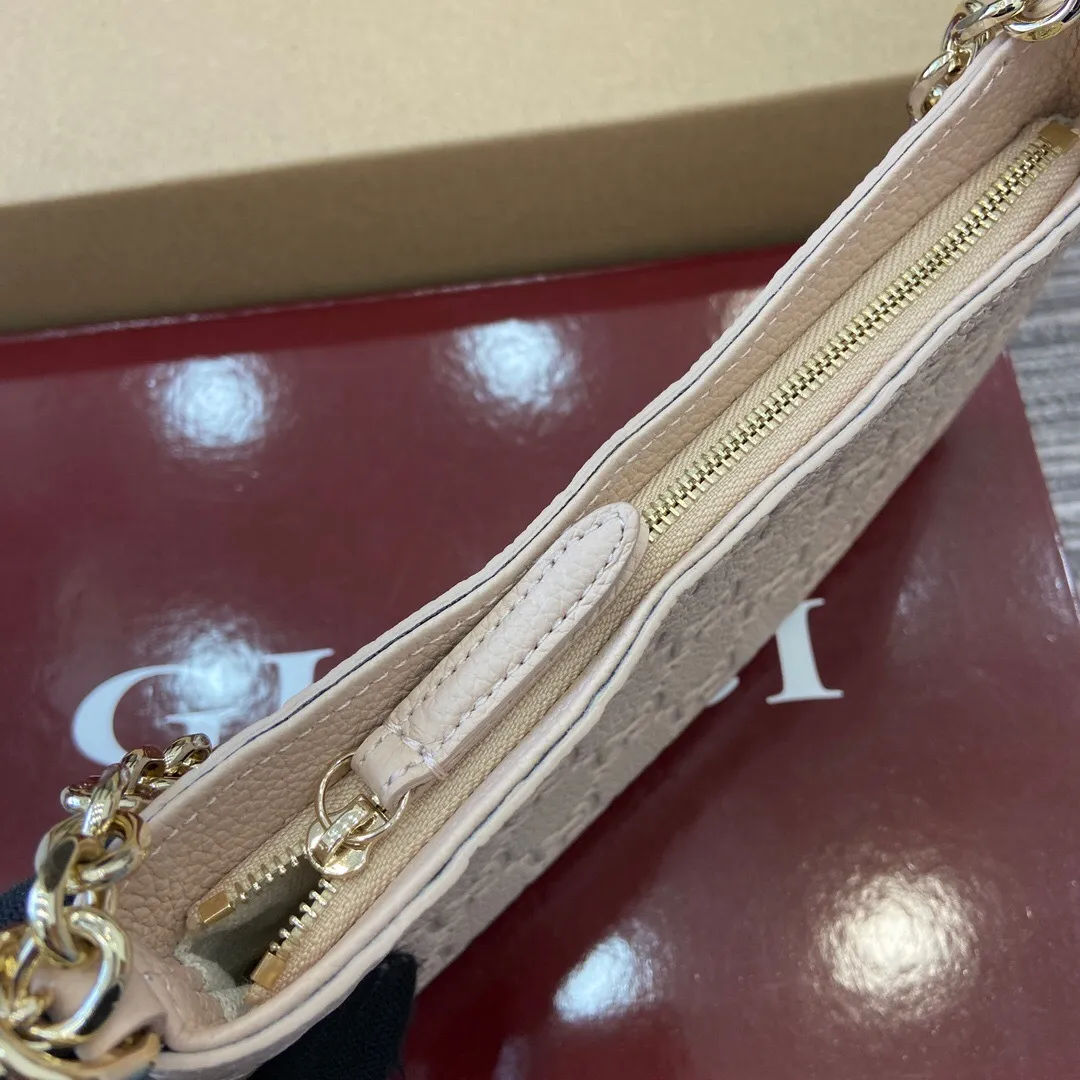 All Categories Official Website "Brand Women's Bags" Women's Bags 💙 GUCCI 2025 New GUCCI Crossbody Bag
