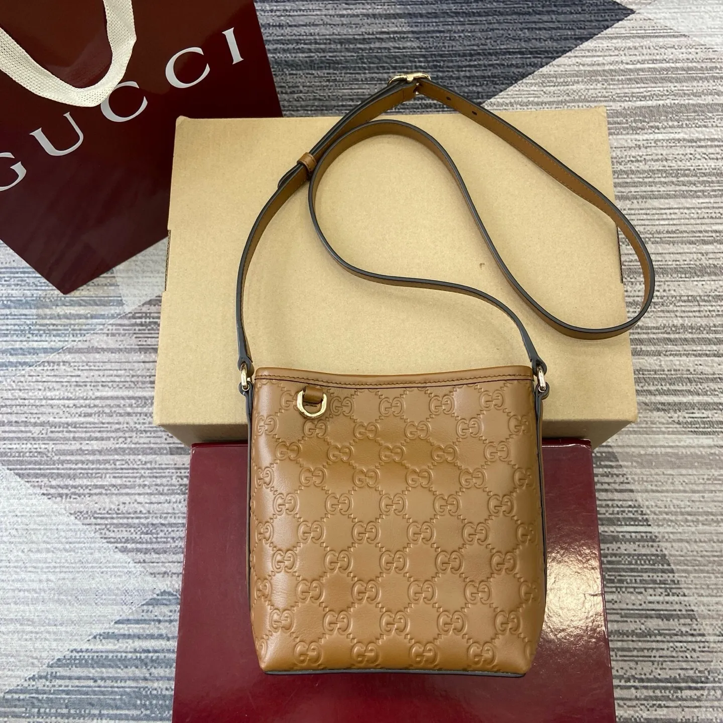 All Categories Official Website "Brand Women's Bags" Women's Bags 💙 GUCCI 2025 New GUCCI Crossbody Bag