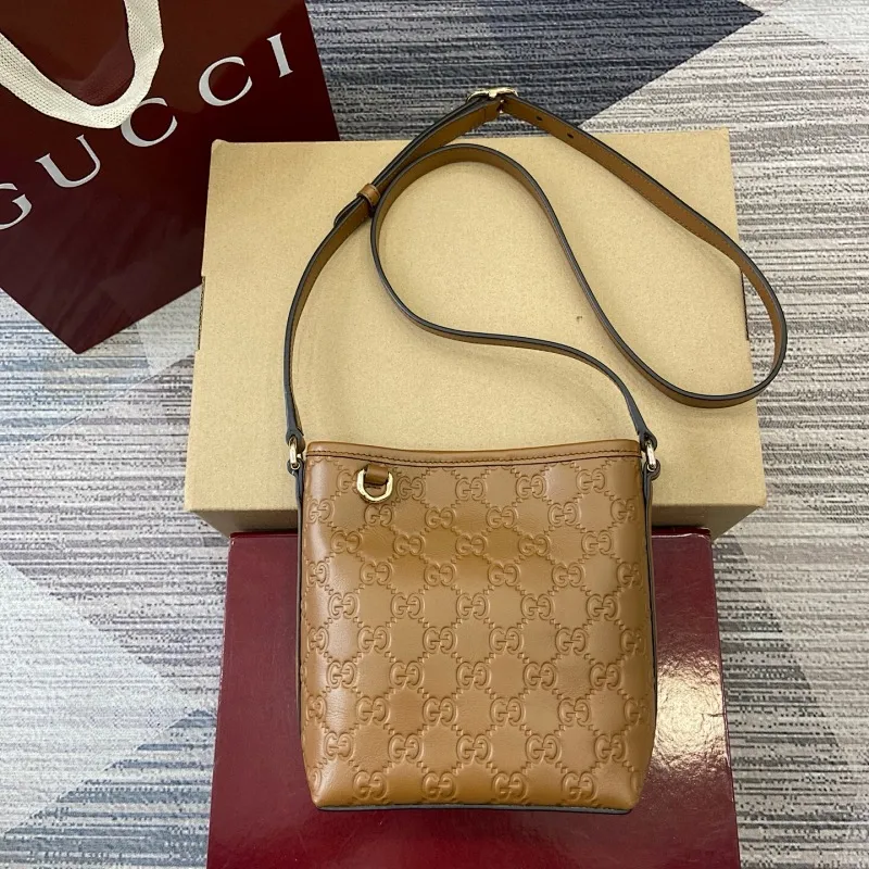 All Categories Official Website "Brand Women's Bags" Women's Bags 💙 GUCCI 2025 New GUCCI Crossbody Bag